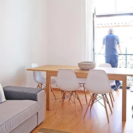 Bh1 4br In Heart Of Bohemian Bairro Alto *