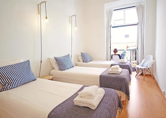 Bh1 4br In Heart Of Bohemian Bairro Alto Lisboa